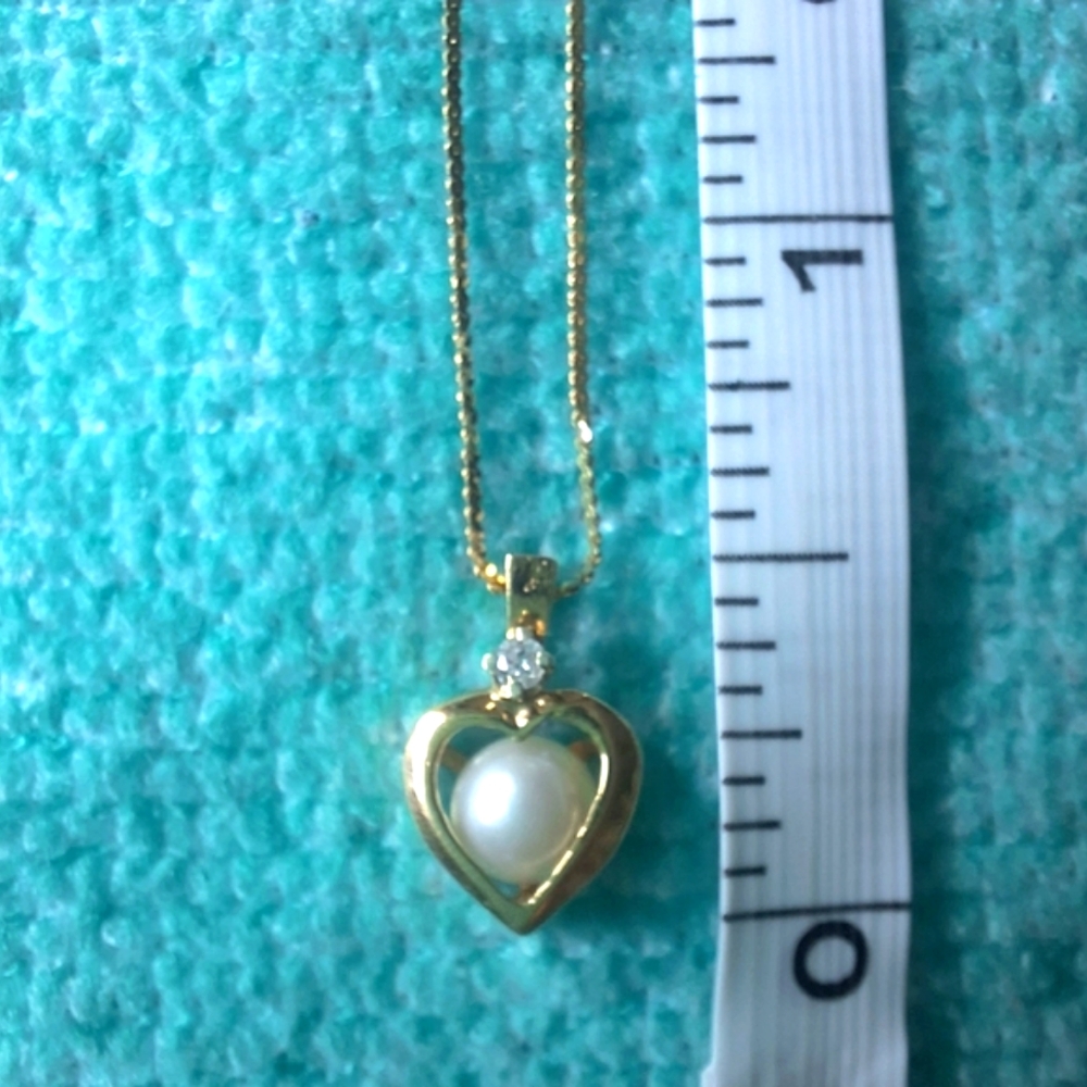 14K Solid Gold Necklace with Diamond & Pearl Pendant Heart - Picture 5 of 8